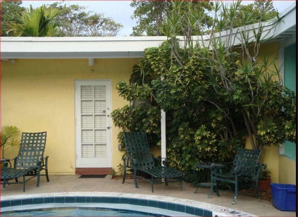 Hotel Alexander Palms Court à Key West Extérieur photo